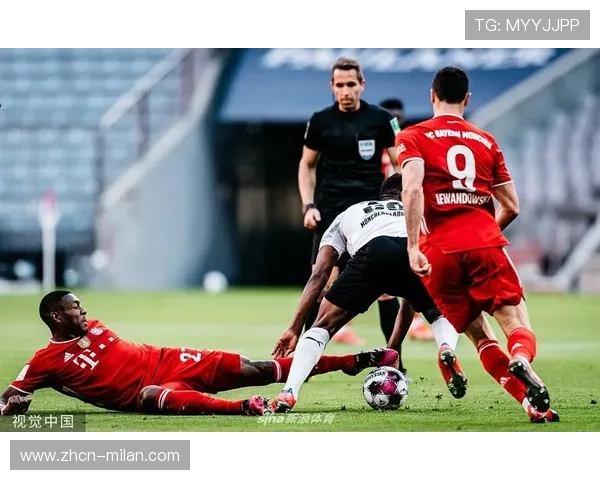 门兴小将佩伊契诺维奇帽子戏法后落泪,虽败犹荣